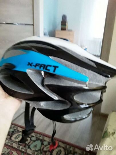 Шлем велосипедный взрослый