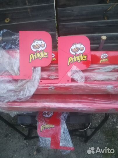 Торговые полки pringles
