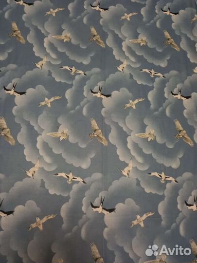 Отрез ткани кремплен