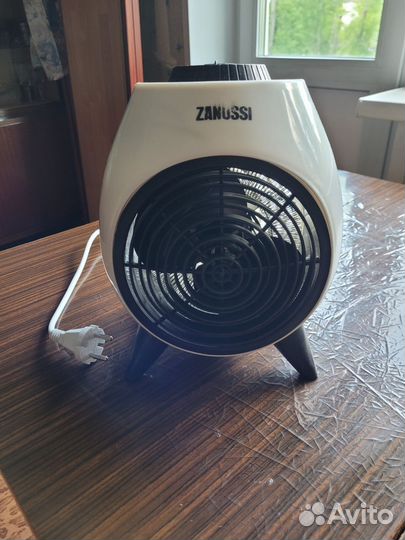 Тепловентилятор zanussi ZFH/S-207