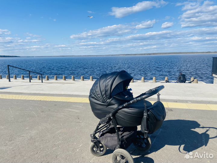 Коляска 2 в 1 эко кожа