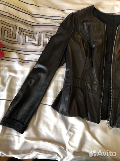 Куртка кожаная женская демисезонная