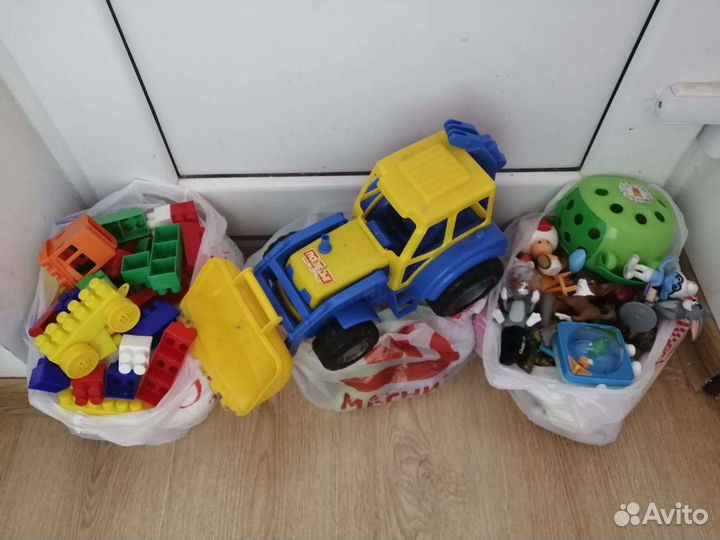 Игрушки пакетом для мальчика