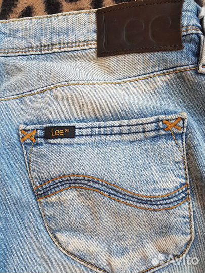 Джинсы Lee