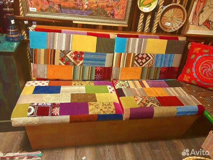 Диван двухместный в восточном стиле