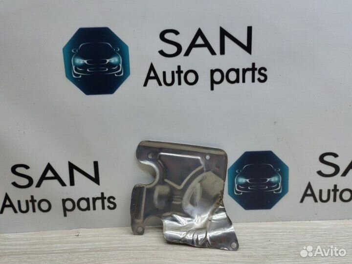 Тепловой экран Bmw X6 E71 N54B30 2008