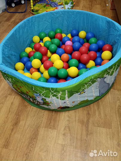 Сухой бассейн с шариками бу