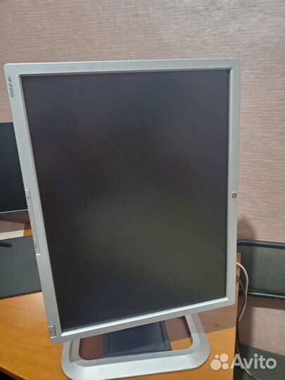 Монитор hp