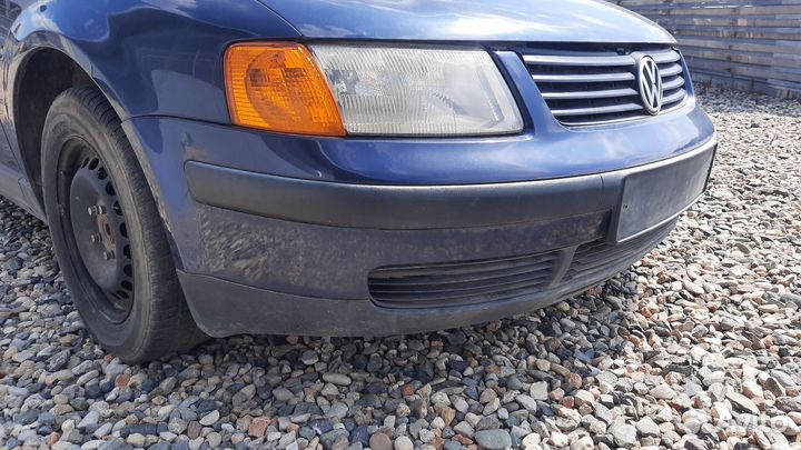 Volkswagen Passat B5 передний бампер