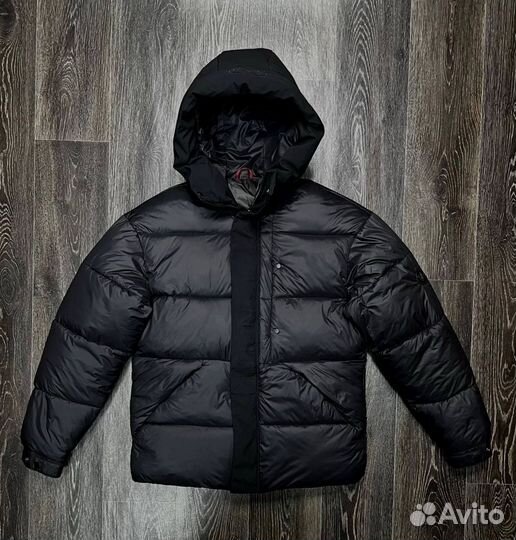 Зимние куртки Moncler