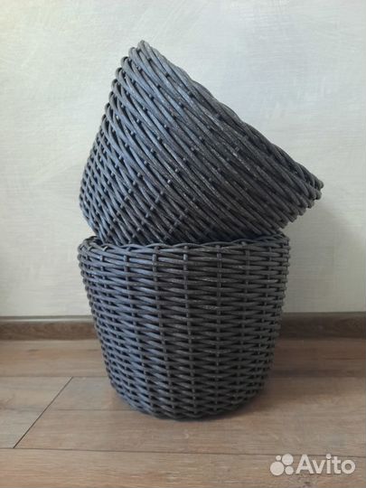 Кашпо из полиротанга