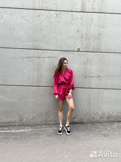 Комбинезон женский с шортами