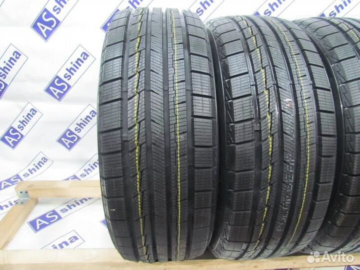 Atlas Polarbear SUV 225/45 R19 96V
