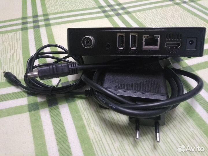 Цифровой тв тюнер DVB-T2 + iptv телевидение