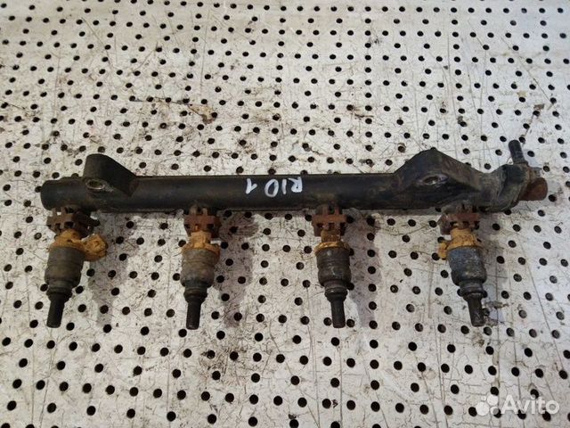 Рампа топливная Kia Rio