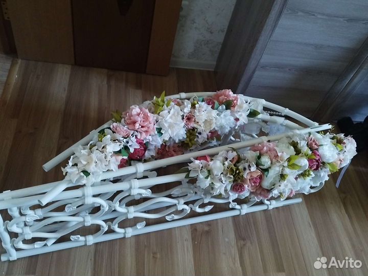 Свадебный декор. Арка для выездной регистрации