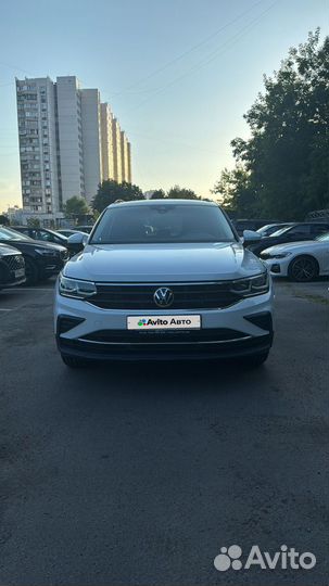 Volkswagen Tiguan 1.5 AMT, 2021, 54 050 км