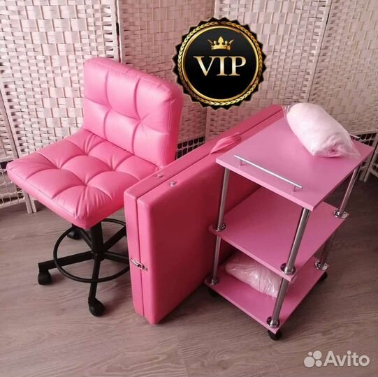 Кушетка, массажный стол