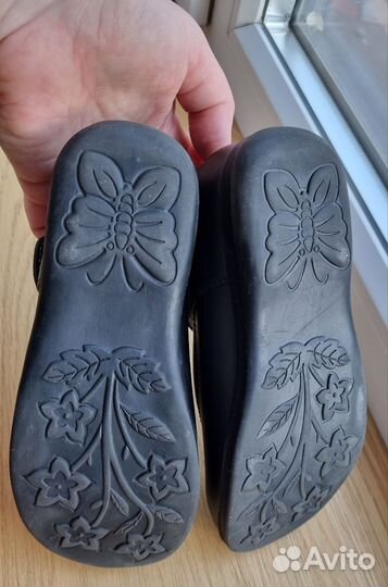 Платья, туфли для девочек 4-5-6 лет