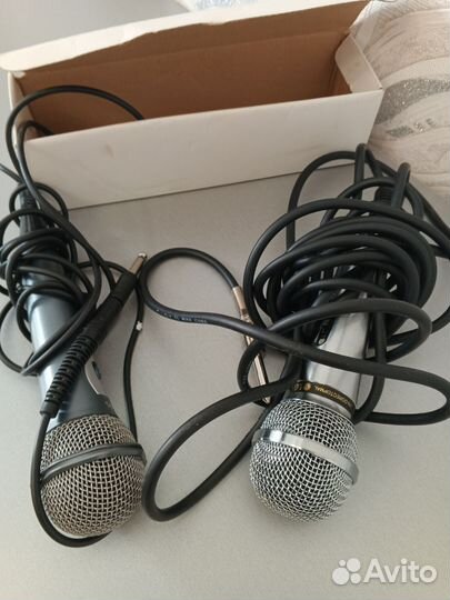 Микрофон для караоке проводной