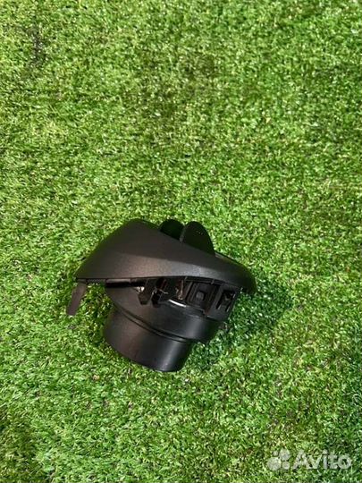 Дуйка (хром) передняя правая Honda Fit Shuttle GP2