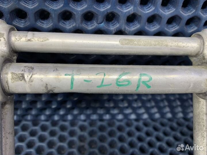 Рампа топливная правая VW Touareg GP 5.0 BLE AYH