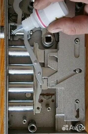 Вскрытие замков. Вскрытие дверей. Замена замков