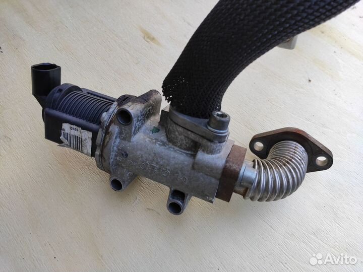 Клапан егр охладитель егр Z19DT на Астра Н