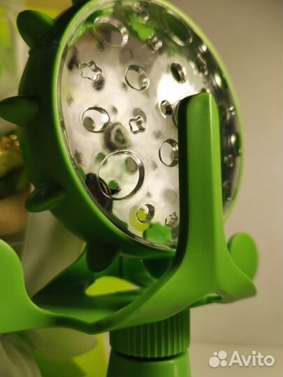 Кормушка- игрушка для животных