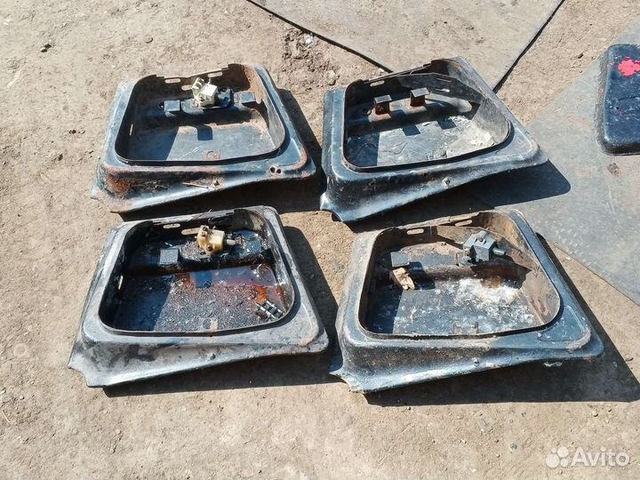 Правый ящик бардачок иж 5