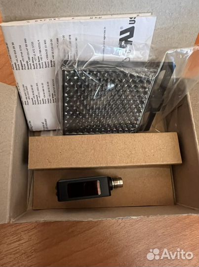 Оптический датчик sick WL100-2P3439