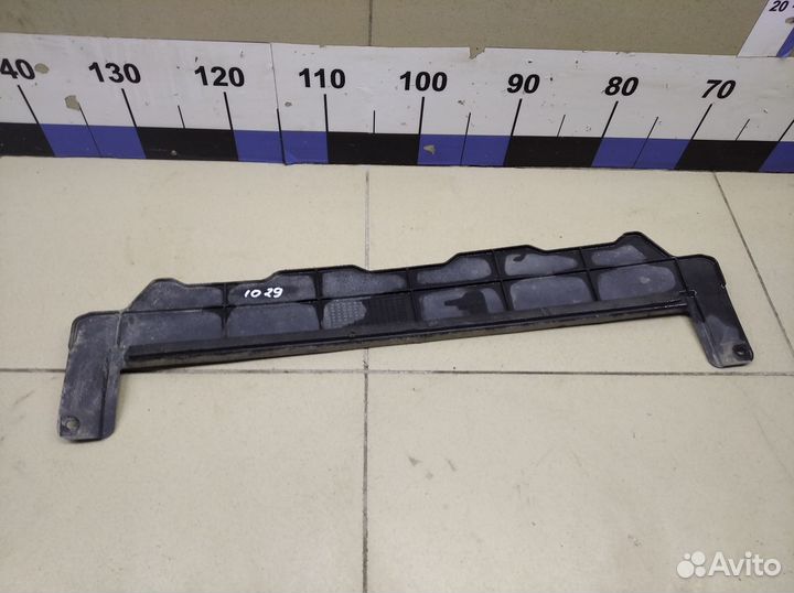 Накладка (кузов внутри) L200 (KB) 2006-2016