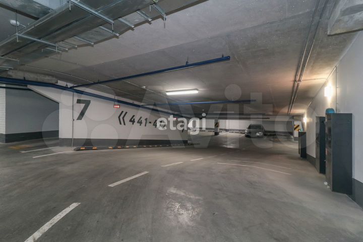 Машиноместо