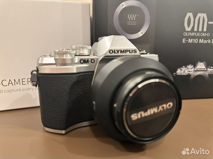 Olympus OM-D E-M10 Mark III (как новый) + 25/1.8