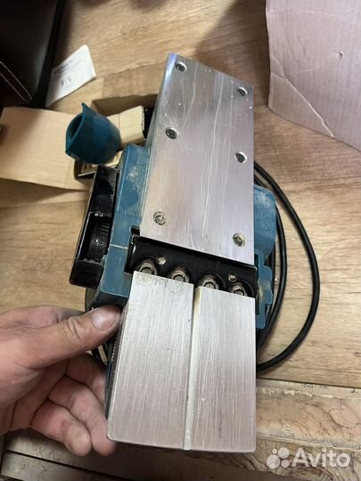Рубанок makita