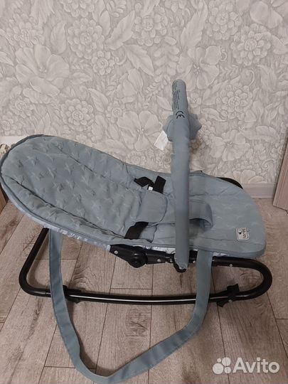 Шезлонг детский