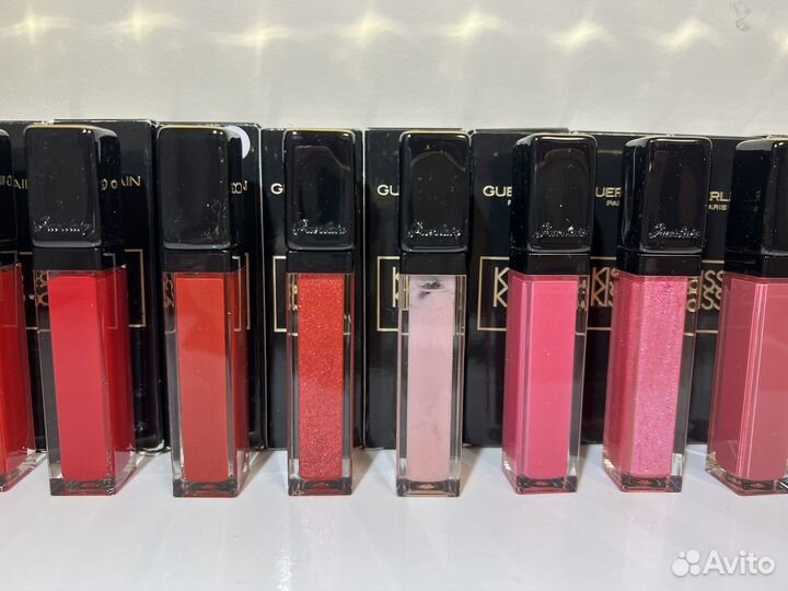 Блески для губ Guerlain много оттенков