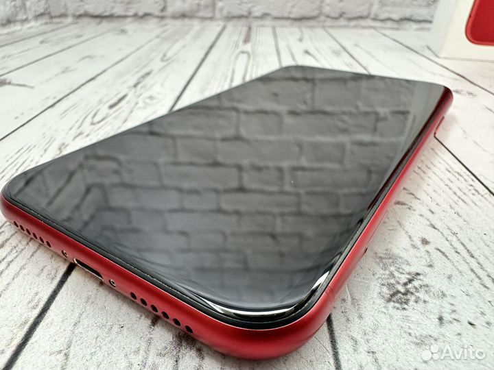 Apple iPhone 11 128gb Red Ростест идеал
