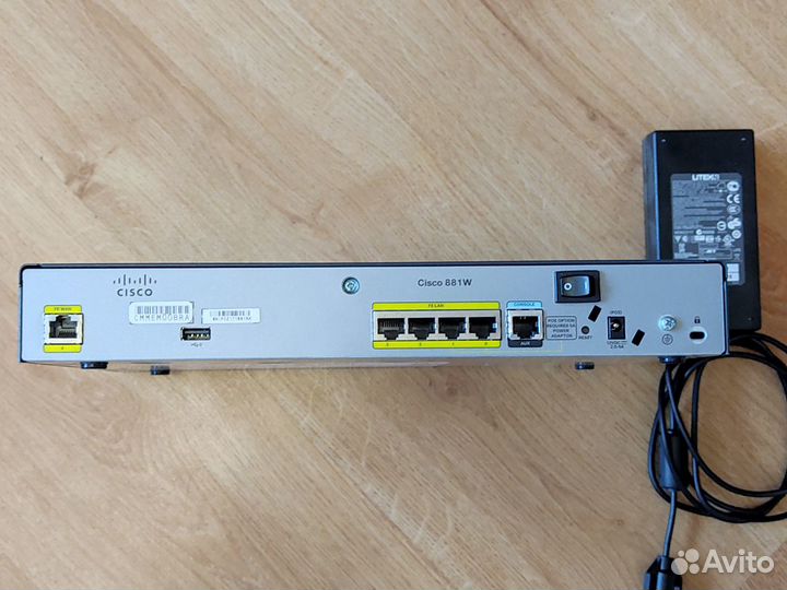Маршрутизатор Cisco 881