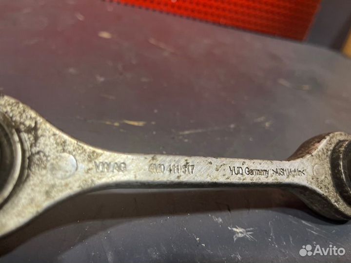 Стойка стабилизатора передняя Porsche Macan 95B