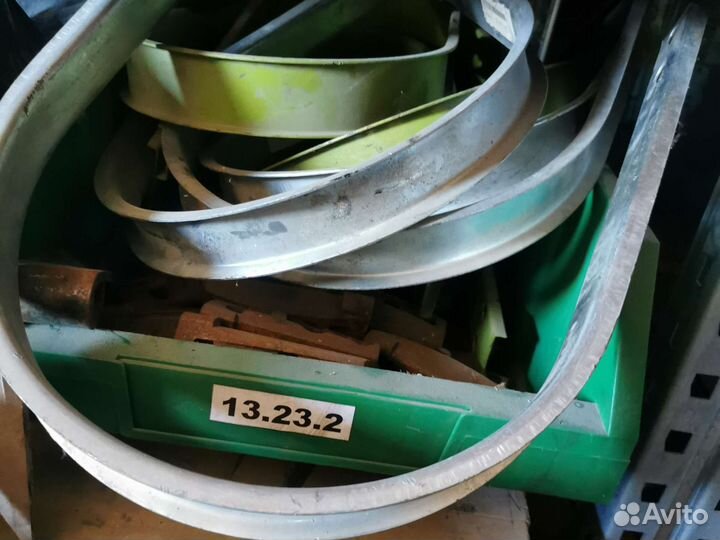 Пластина подборщика Kuhn