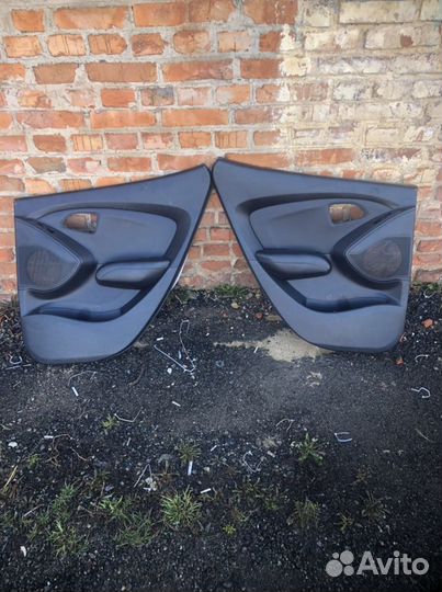 Дверные карты Hyundai ix35