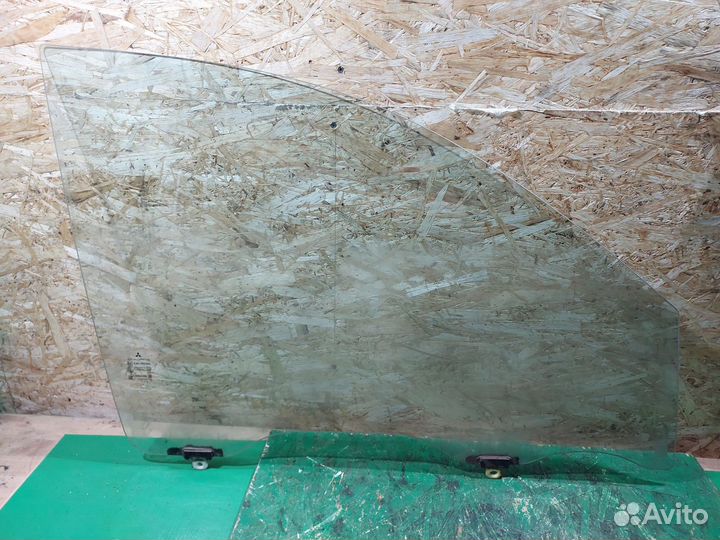 Стекло двери передней R L200/4 mitsubishi L200 (2006-2015)