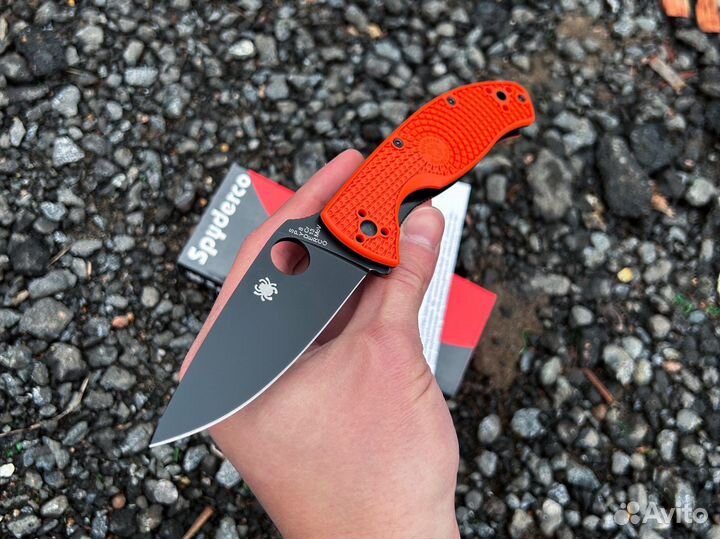 Нож Spyderco Tenacious Lightweight