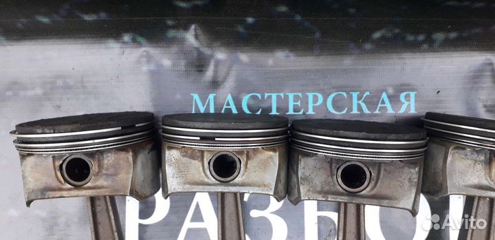 Поршень с шатуном Opel Astra H