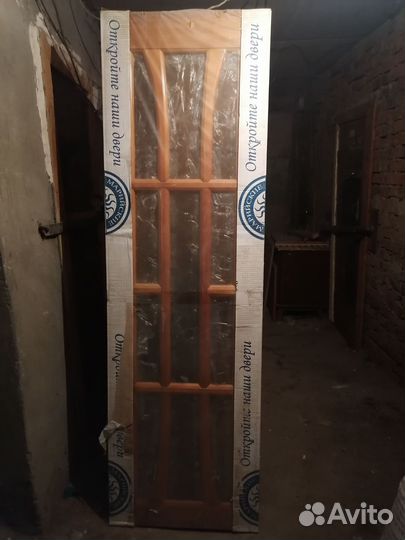 Двери межкомнатные из массива