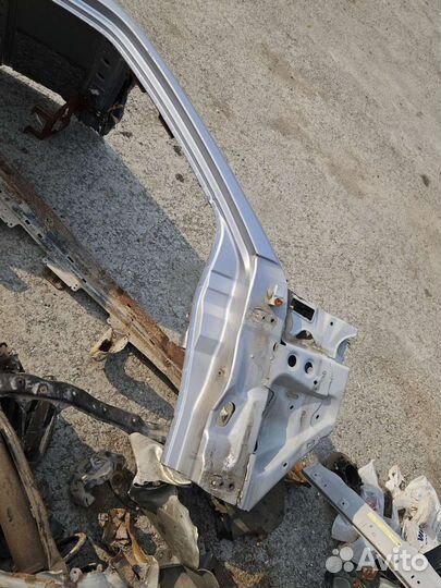 Стойка лобового стекла паджеро 3 4