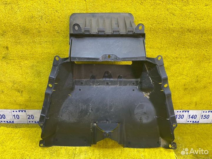 Накладка на капот передняя Subaru Forester