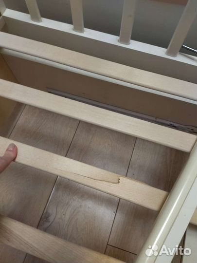 Детская кроватка