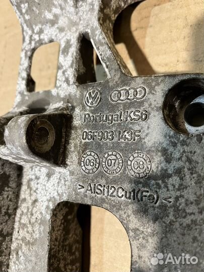 Крепление генератора Volkswagen touran 09